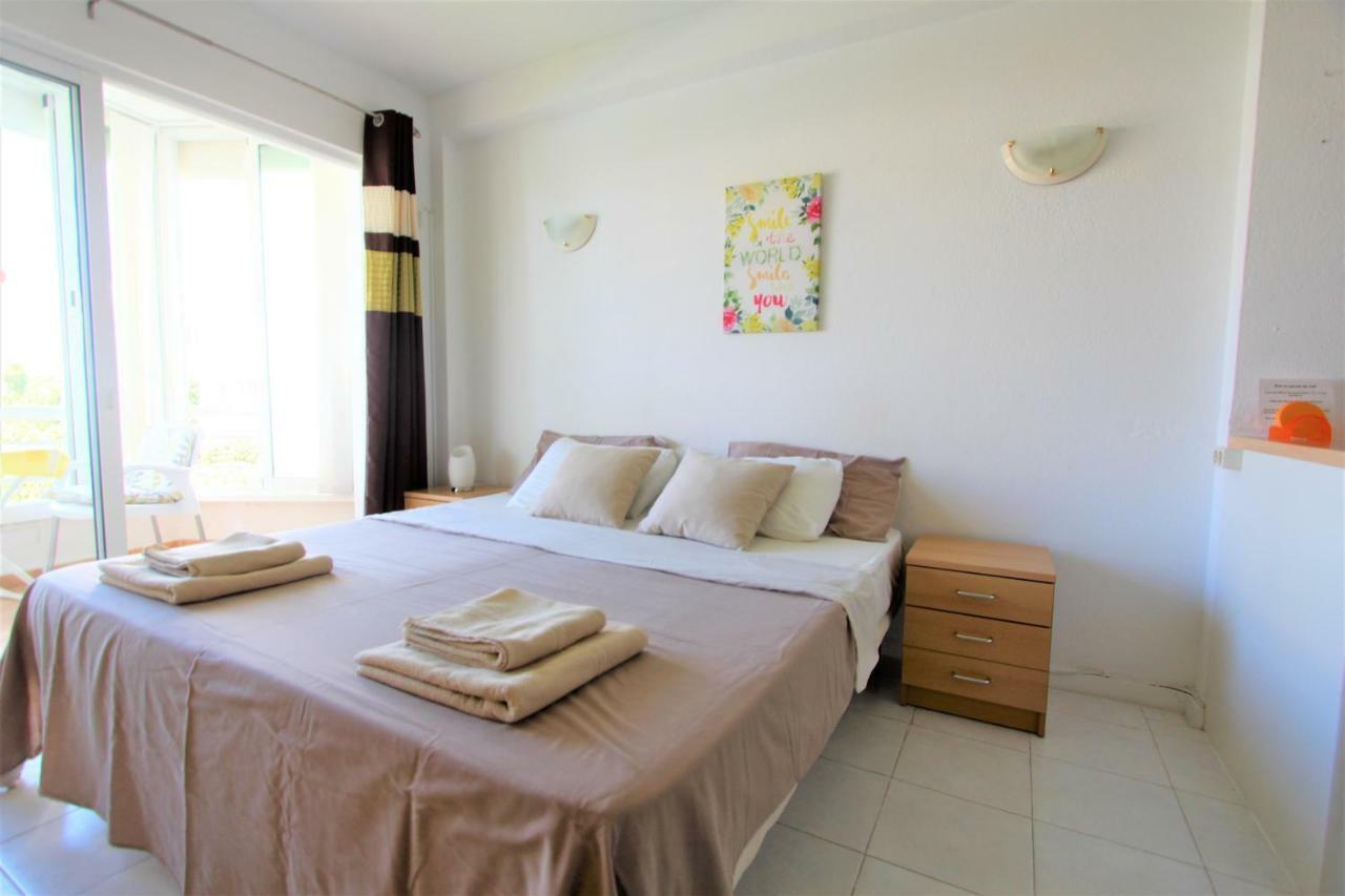 Apartamentos Los Cisnes - 2º Linea De Playa - Perfecta Ubicacion Benalmádena Exterior foto