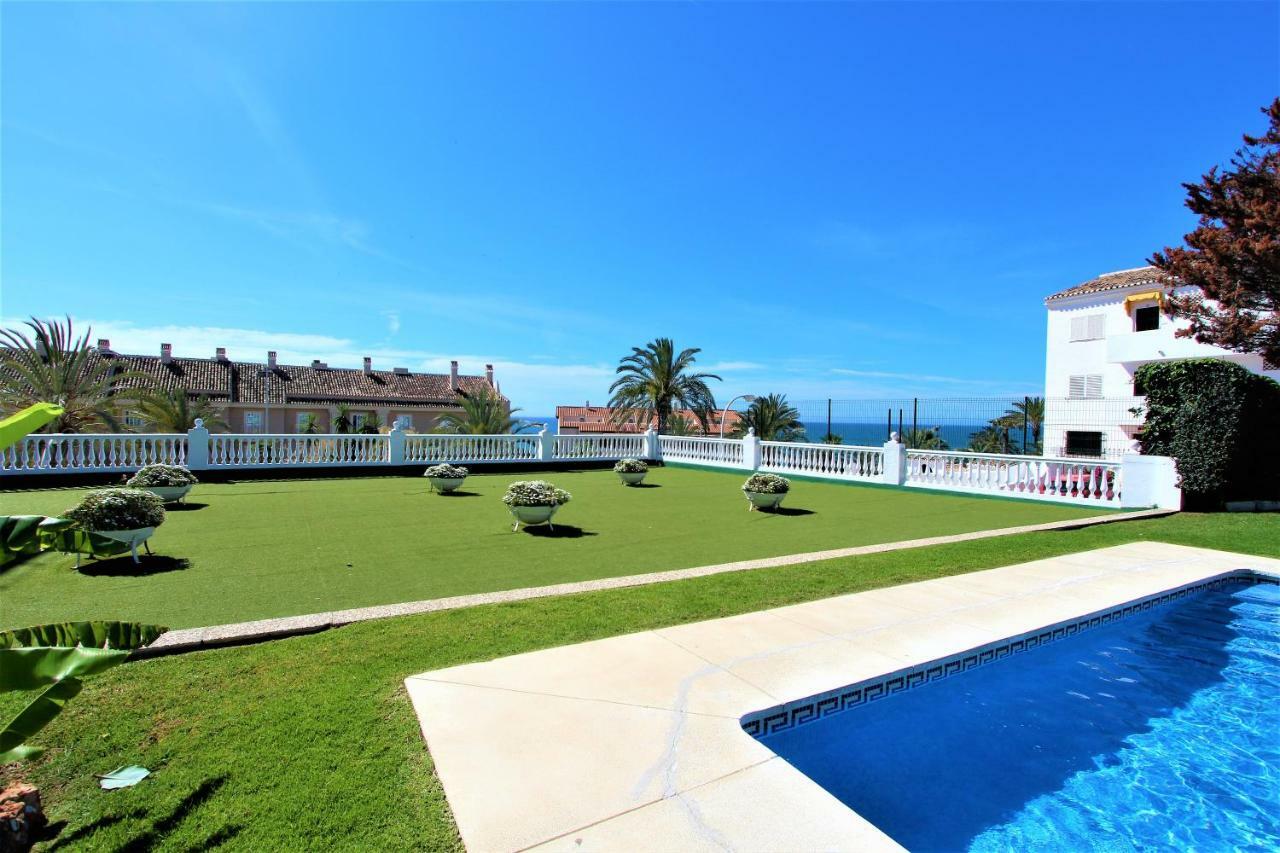 Apartamentos Los Cisnes - 2º Linea De Playa - Perfecta Ubicacion Benalmádena Exterior foto